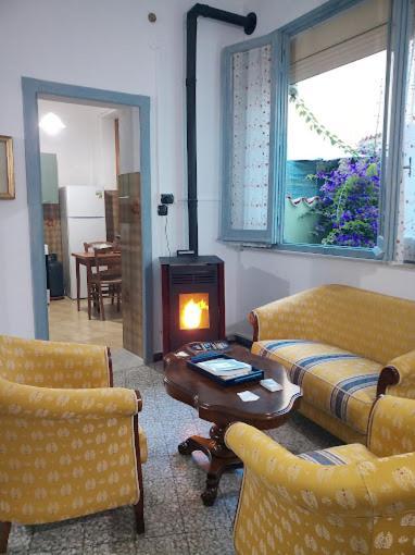 Welcomely - Casa Vacanze Zarinu Orgosolo Esterno foto