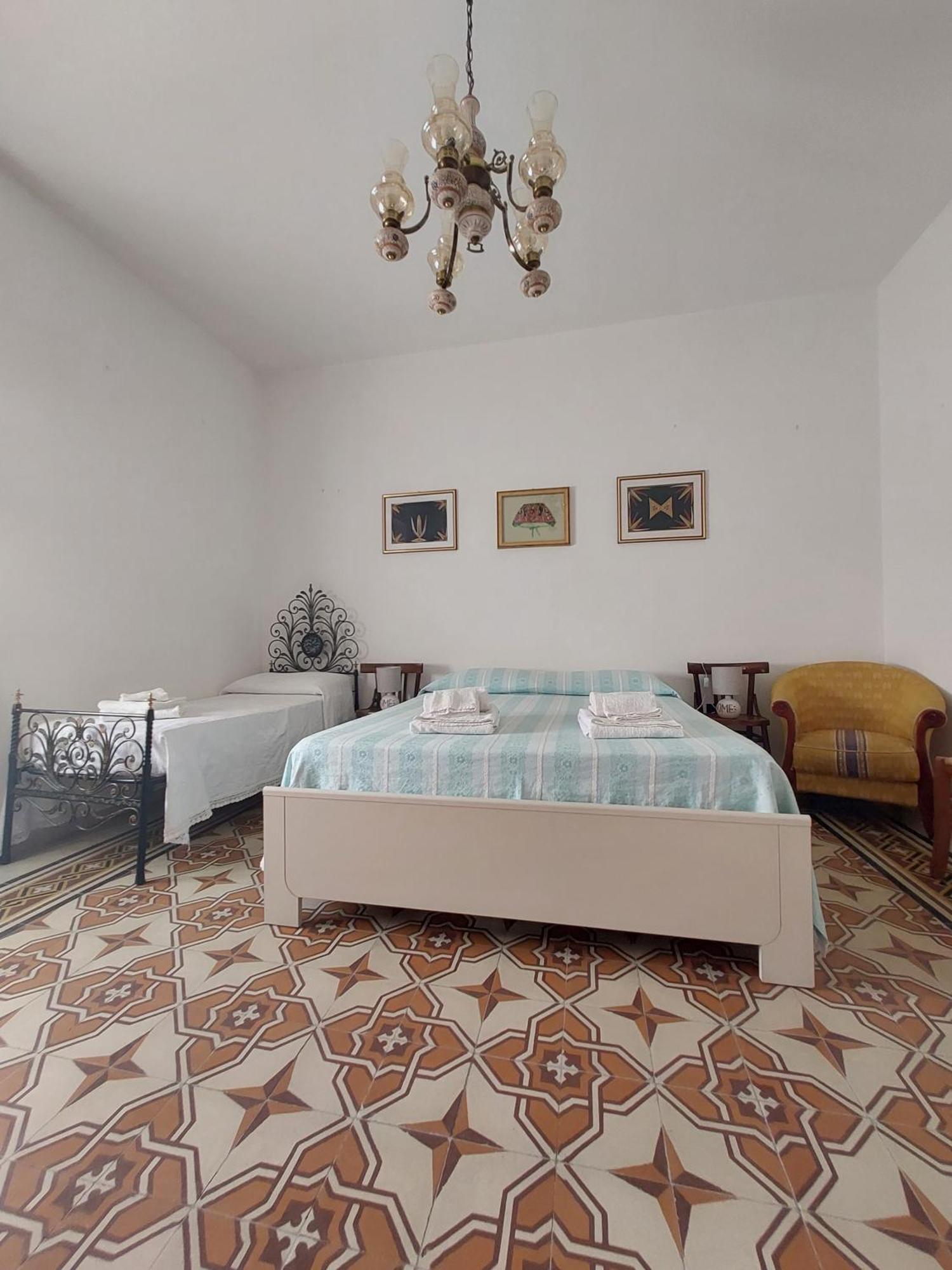 Welcomely - Casa Vacanze Zarinu Orgosolo Esterno foto